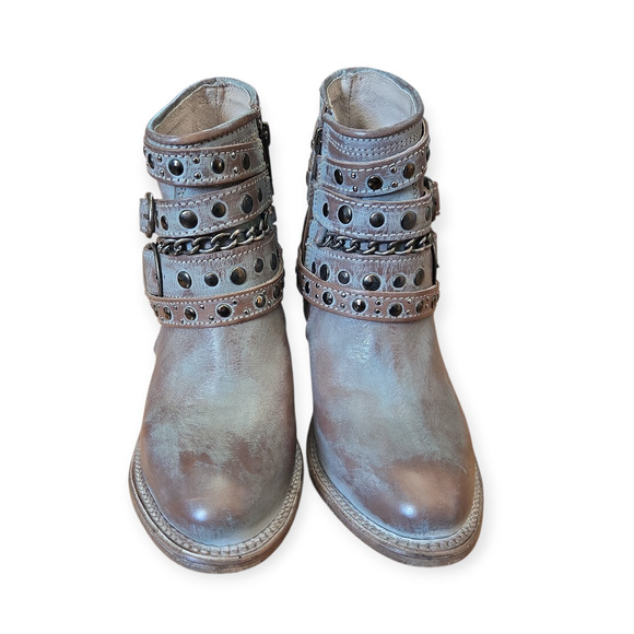 Freebird by Steven Sandra Chain Buckle Studded Boho Ankle Booties Beige Size 7 - Picture 5 of 7